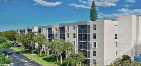 5260 NW 2nd Ave #307, Boca Raton, FL 33487