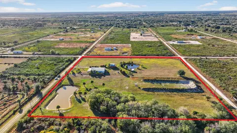 19939 NW 250th St, Okeechobee, FL 34972