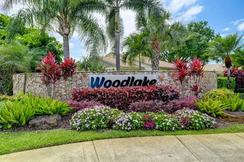 233 SW 28th, Delray Beach, FL 33445
