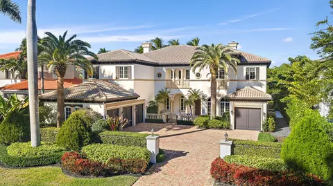 849 Harbour Isle Pl, North Palm Beach, FL 33410