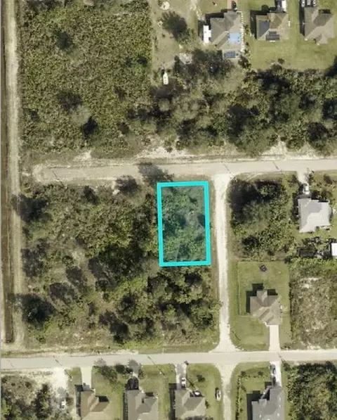2515 54th St W, Lehigh Acres, FL 33971
