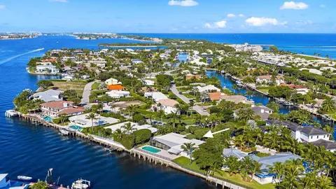 14 Sabal Island Dr, Ocean Ridge, FL 33435