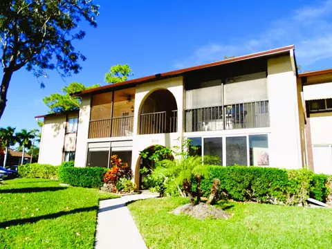 409 Pine Glen Ln #A-2, Greenacres, FL 33463