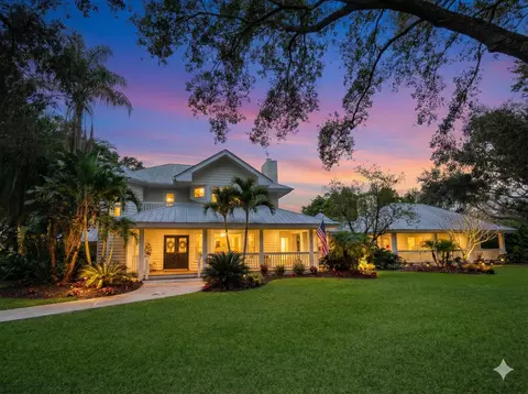 2521 SW Racquet Club Dr, Palm City, FL 34990