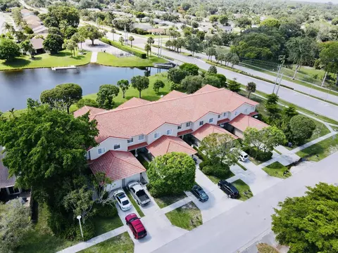 12760 Westhampton Cir, Wellington, FL 33414