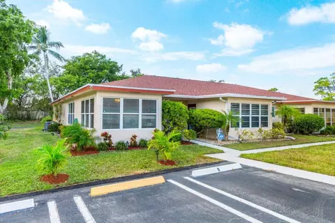 4935 NW 2nd St #A, Delray Beach, FL 33445