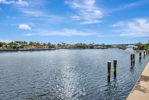 624 Snug Hbr #B6, Boynton Beach, FL 33435