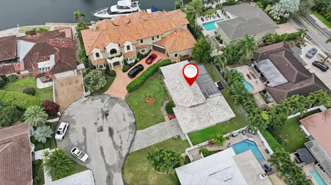 4421 NE 23rd Ave, Lighthouse Point, FL 33064