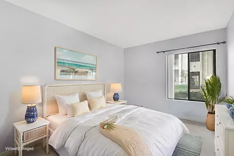Bedroom - 150 Pineview Rd #C4, Jupiter, FL 33469 photo 4 of 5