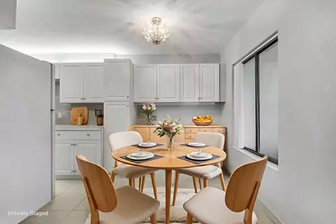 Dining - 150 Pineview Rd #C4, Jupiter, FL 33469 photo 1 of 1