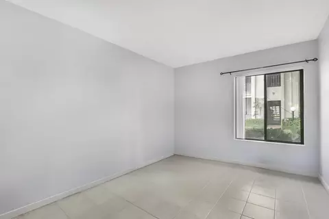 Bedroom - 150 Pineview Rd #C4, Jupiter, FL 33469 photo 3 of 5