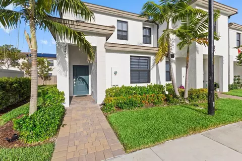 23426 SW 127th Pl, Homestead, FL 33032