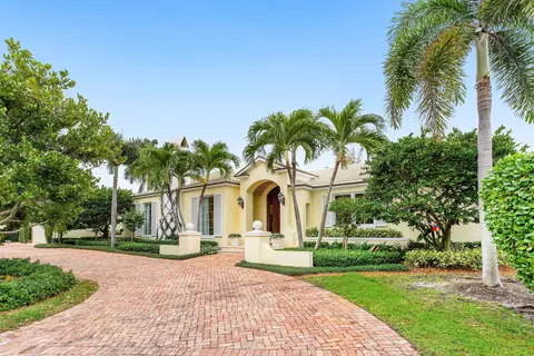 450 Banyan Rd, Gulf Stream, FL 33483