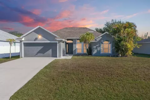 2619 SW Fair Isle Rd, Port Saint Lucie, FL 34987