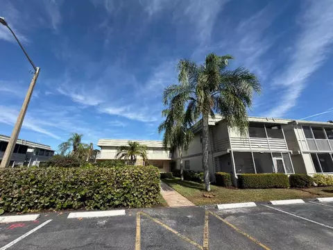 741 Monaco P #741, Delray Beach, FL 33446