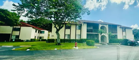 4759 Sable Pine Circle Cir #A1, West Palm Beach, FL 33417