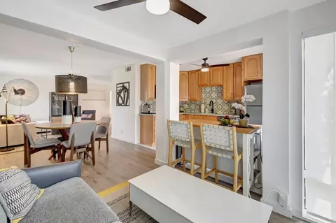 23 Colonial Club Dr #204, Boynton Beach, FL 33435