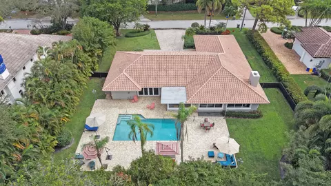 10539 Pine Tree Ter, Boynton Beach, FL 33436