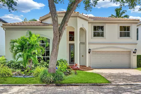 6631 NW 43rd Ter, Boca Raton, FL 33496