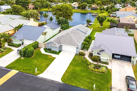 1221 NW 19th Ter, Delray Beach, FL 33445