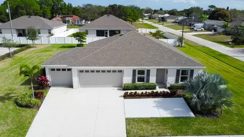 573 SW Bayshore Blvd, Port Saint Lucie, FL 34983