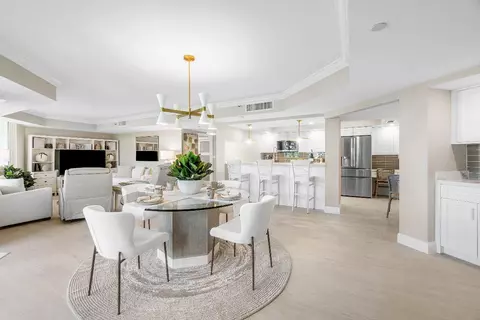 100 SE 5th Ave #404, Boca Raton, FL 33432