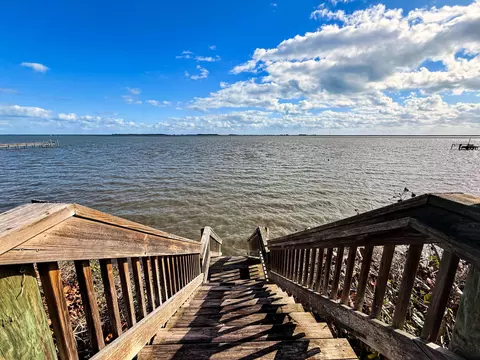 4751 S Indian River Dr, Fort Pierce, FL 34982