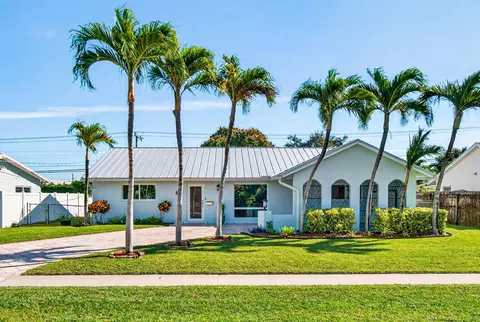 1200 SW 12th Ter, Boca Raton, FL 33486