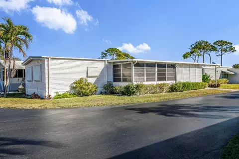 6001 Daiquiri Bay, Boynton Beach, FL 33436