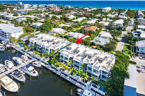 130 Macfarlane Dr, Delray Beach, FL 33483