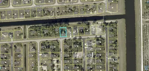 1237 Antonio St E, Lehigh Acres, FL 33974 photo 2