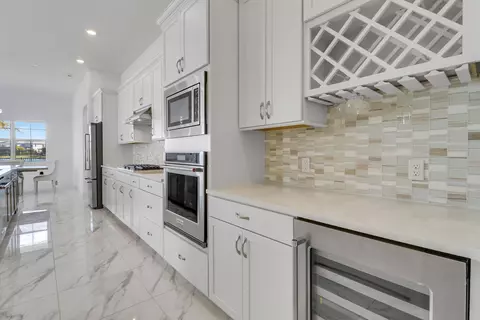 10874 Stellar Cir, Palm Beach Gardens, FL 33412