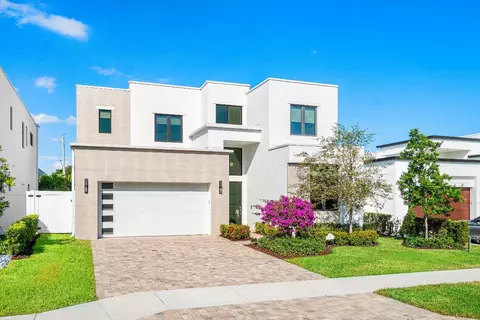 691 Kingsbridge St, Boca Raton, FL 33487