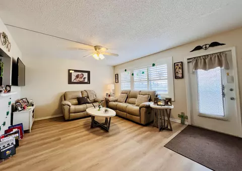 334 Southampton B, West Palm Beach, FL 33417