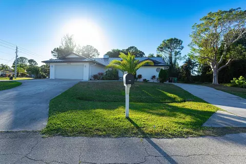 1792 SW Tivan Ln, Port Saint Lucie, FL 34984