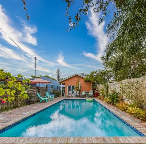 128 N F St, Lake Worth Beach, FL 33460