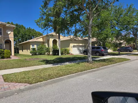 6204 Spring Lakes Ter, Fort Pierce, FL 34951