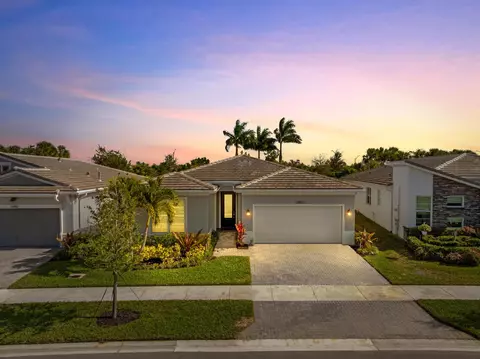 11959 SW Viridian Blvd, Port Saint Lucie, FL 34987