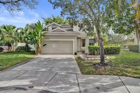 2389 NW 162nd Ter, Pembroke Pines, FL 33028