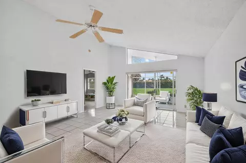 6121 Bay Isles Dr, Boynton Beach, FL 33437