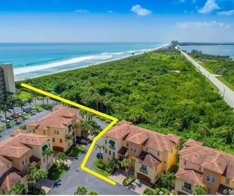 226 Ocean Bay Dr, Jensen Beach, FL 34957
