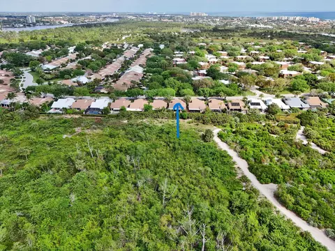 316 River Edge Rd, Jupiter, FL 33477