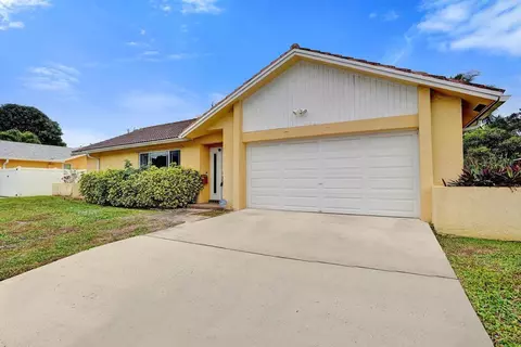 1236 NW 15th St, Boca Raton, FL 33486