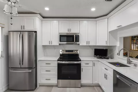 15342 Lakes Of Delray Blvd #98, Delray Beach, FL 33484