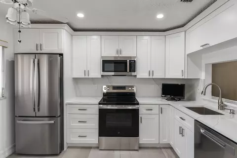 15342 Lakes Of Delray Blvd #98, Delray Beach, FL 33484