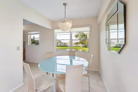 200 Dorset E, Boca Raton, FL 33434 photo 3