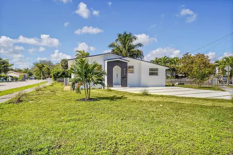 928 Market St, West Palm Beach, FL 33401