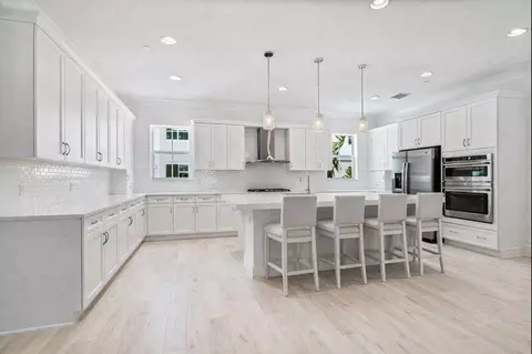 12544 Gross Pointe Dr, Palm Beach Gardens, FL 33418