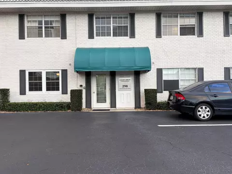 298 SW 6th St #109, Boca Raton, FL 33432