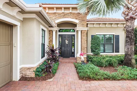 11832 Palermo Rd, Parkland, FL 33076